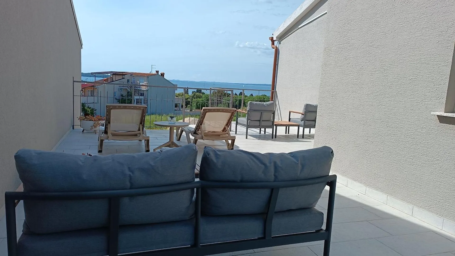 Apartament Caramel Comforts With Sea View In Stinjan Only 300 Meters From The Beach Pula